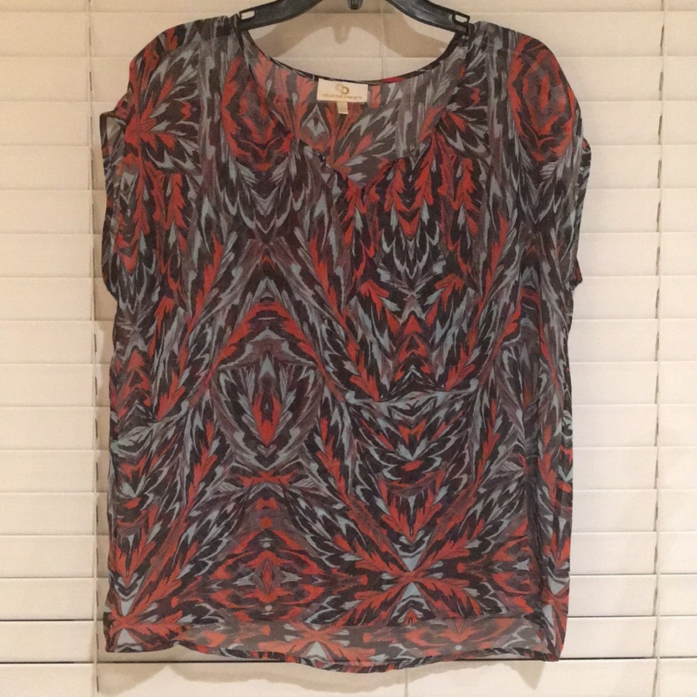 Sheer blouse - short sleeve
